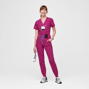 SET Figs Raspberry Sorbet scrub top and bottom (NWOT)